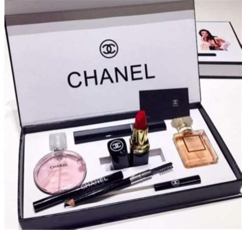 chanel gift set neiman marcus|what department store sells chanel.